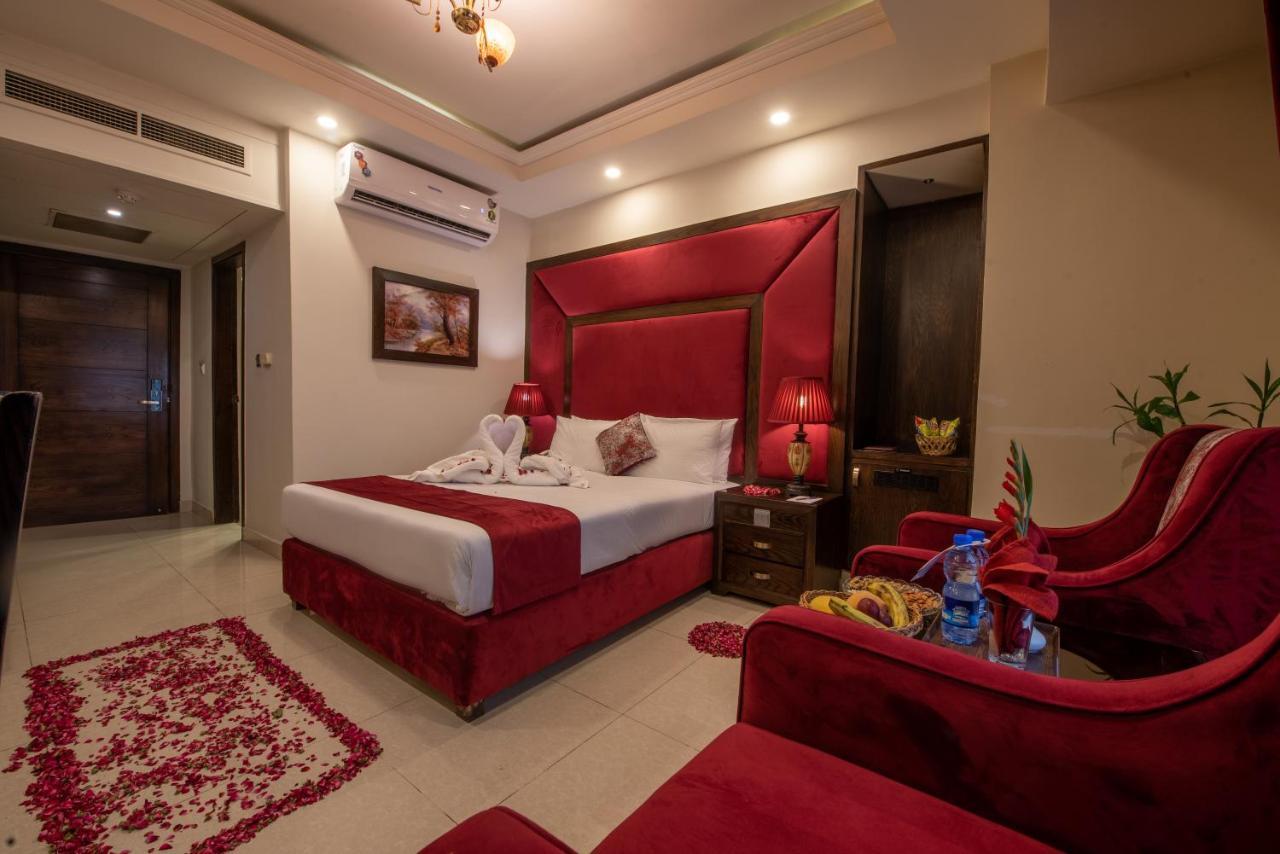 איסלמאבד Envoy Continental Hotel מראה חיצוני תמונה