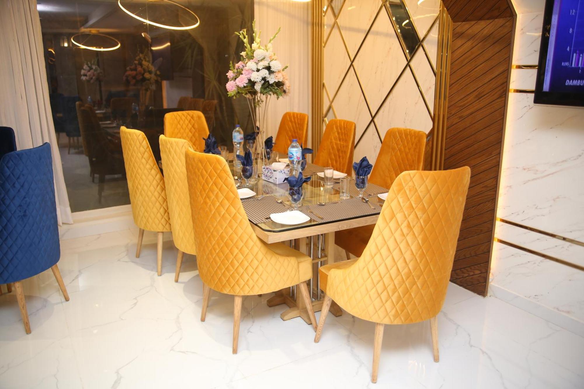 איסלמאבד Envoy Continental Hotel מראה חיצוני תמונה