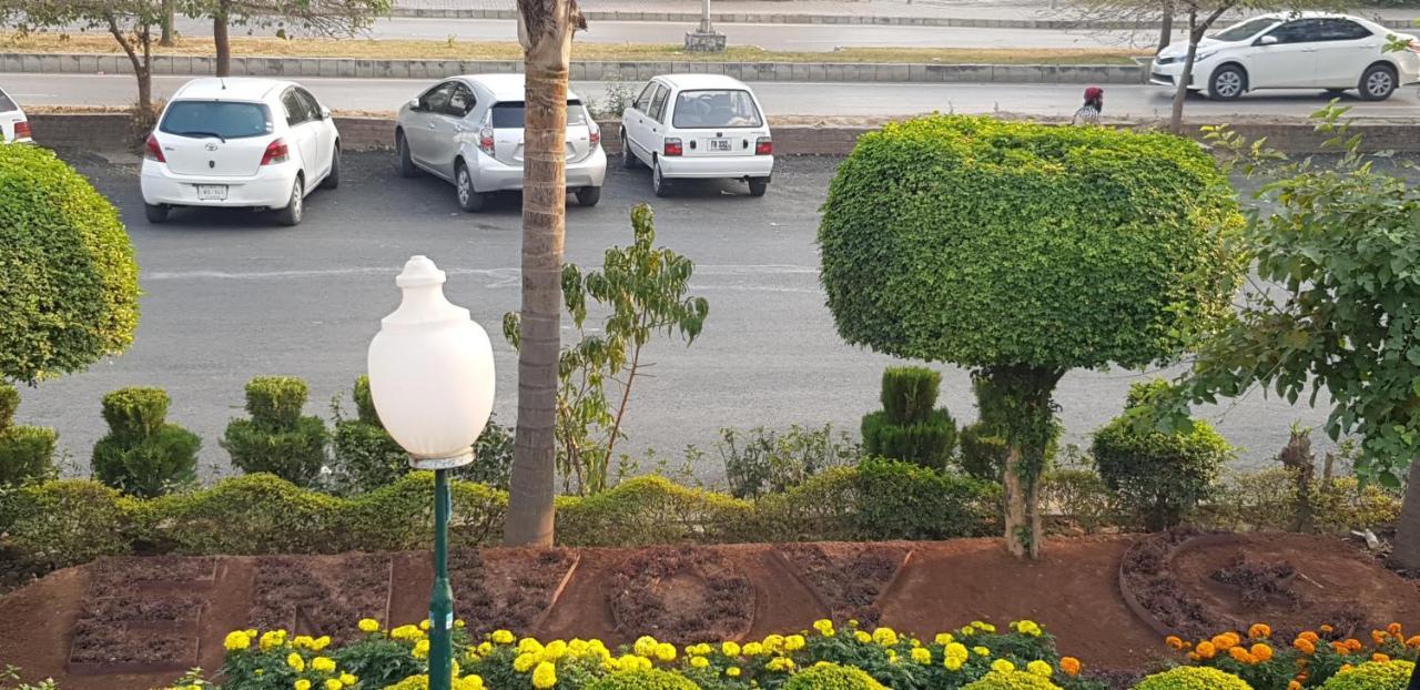 איסלמאבד Envoy Continental Hotel מראה חיצוני תמונה